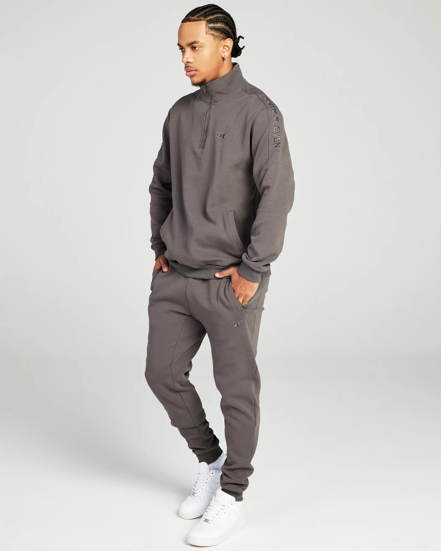 Division Joggers - Charcoal - Image 3